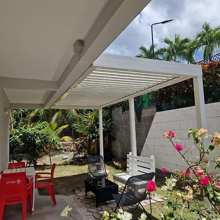 דירות לה קברה F2 Rez De Jardin Carbet מראה חיצוני תמונה