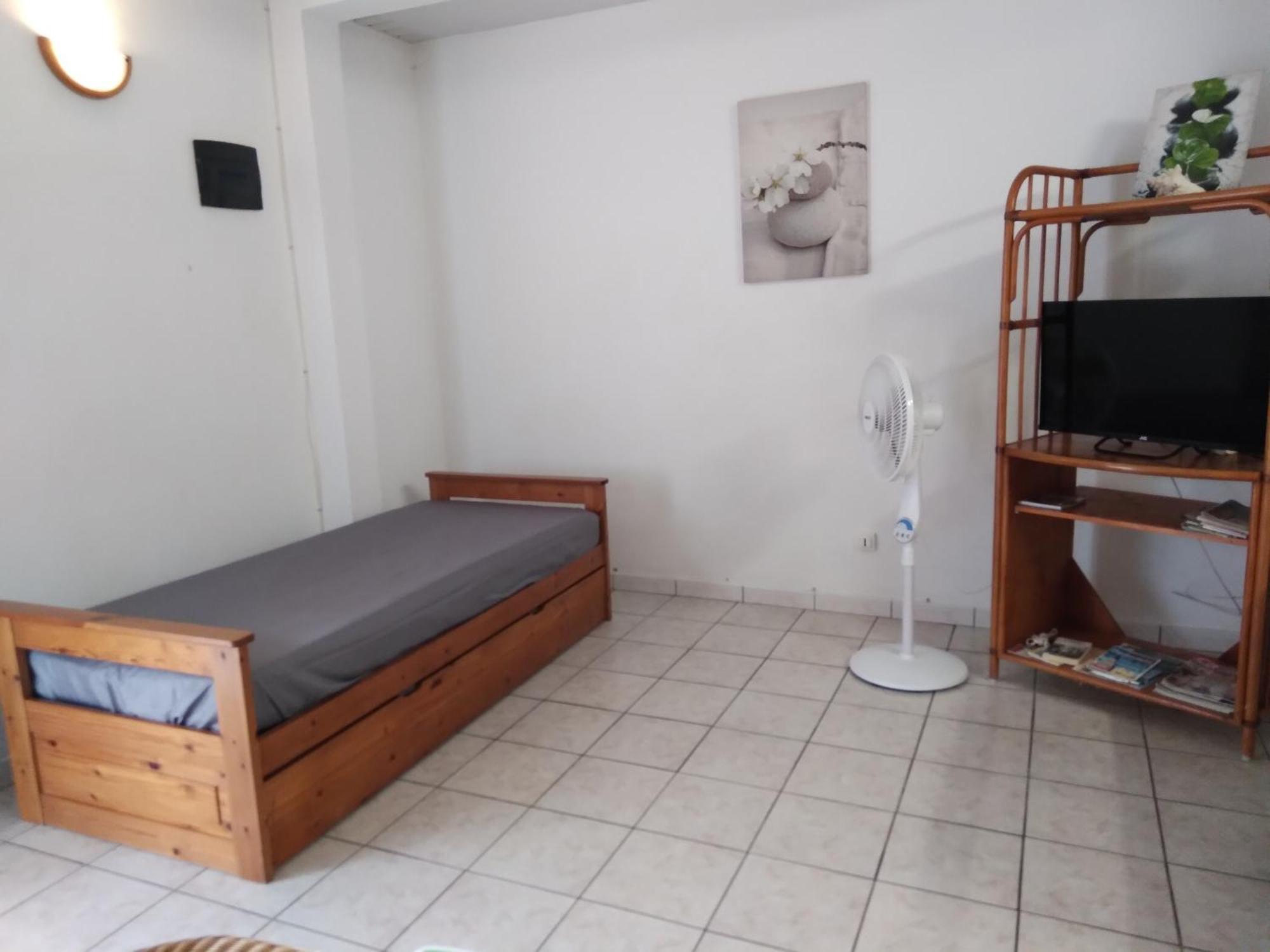 דירות לה קברה F2 Rez De Jardin Carbet מראה חיצוני תמונה