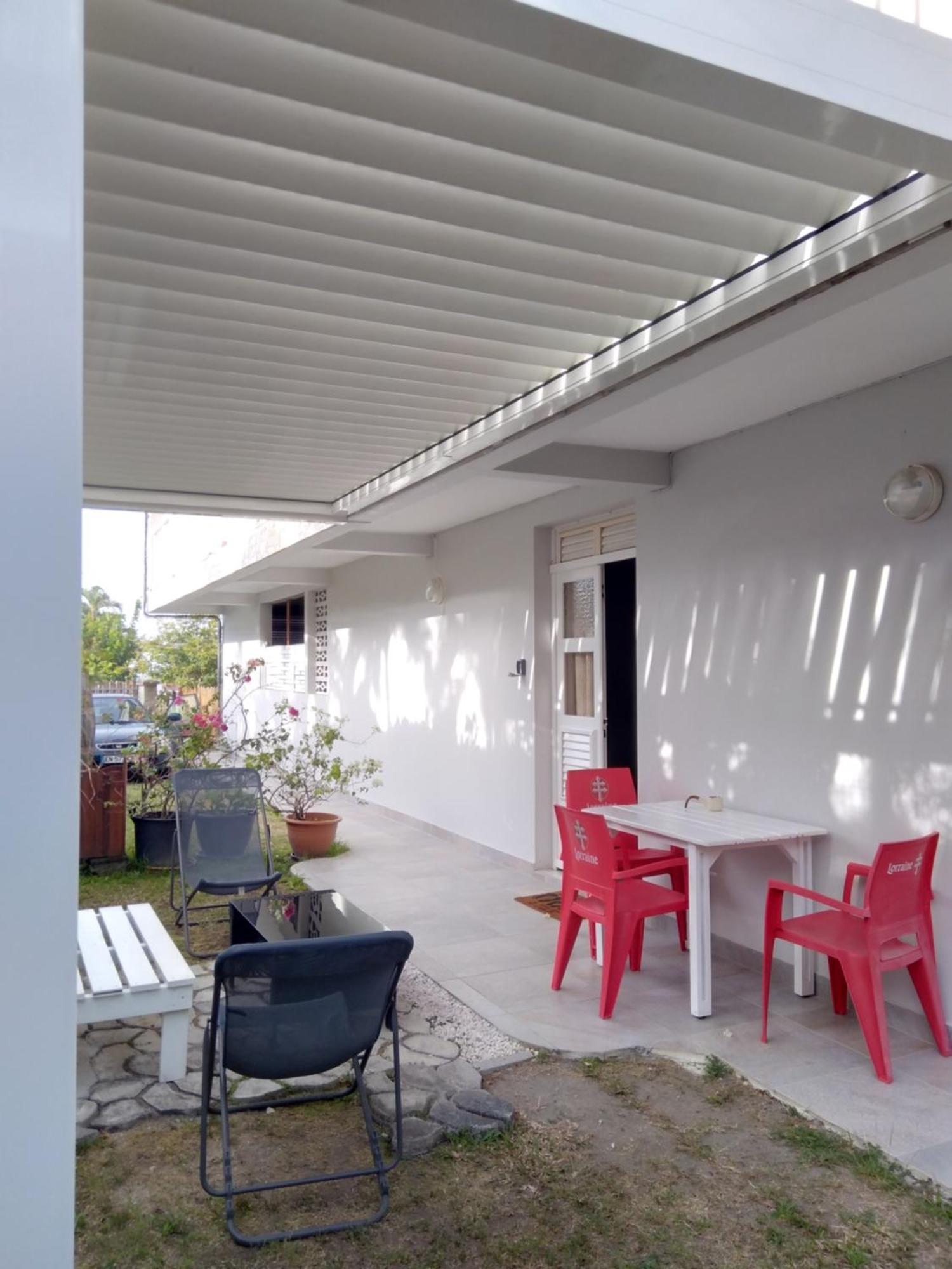 דירות לה קברה F2 Rez De Jardin Carbet מראה חיצוני תמונה